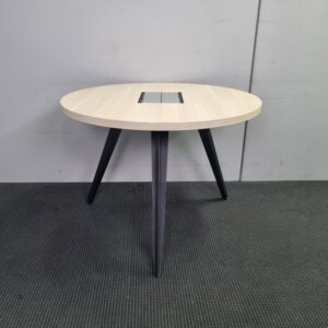 Round Meeting Table with Power Outlet - 1000mm in Diameter - 1 available