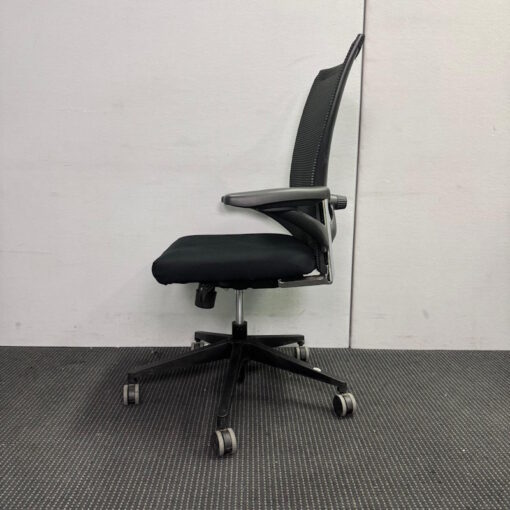 Office Chair - 1 available - Image 3