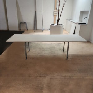 Meeting Table - 2600 x 800 - 4 available