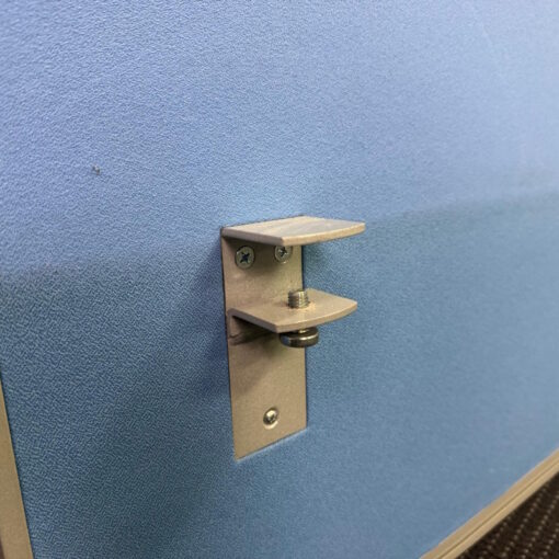 Desk Partition 1800 x 600 - 1 available - Image 3