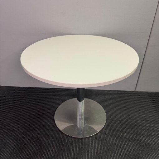 Round Table - 900mm in Diameter - 1 available - Image 2