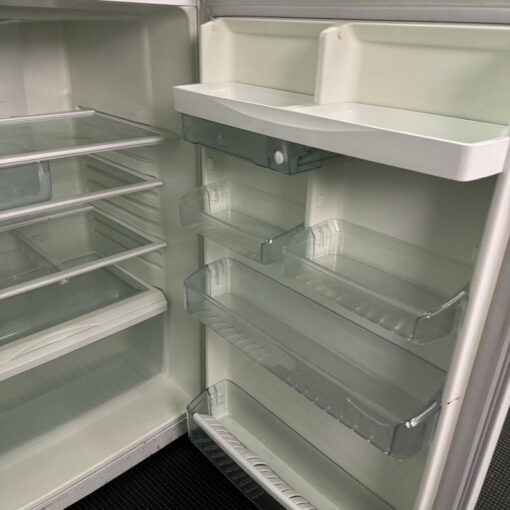 Westinghouse RJ422V-R Top Mount Fridge - 1 available - Image 4