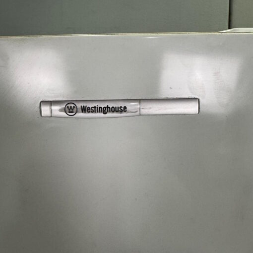 Westinghouse RJ422V-R Top Mount Fridge - 1 available - Image 8