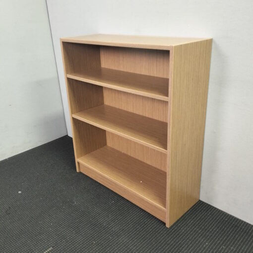 Bookcase 910H x 800W x 300D - 1 available - Image 2