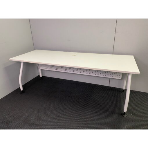 Straight Desk - 2000 x 700 - 3 available