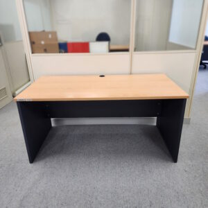 Straight Desk - 1500 x 750 - 5 available