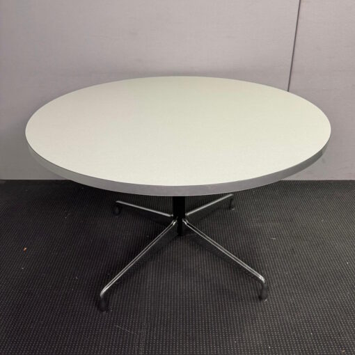 Round Table 1200D - 1 available - Image 2