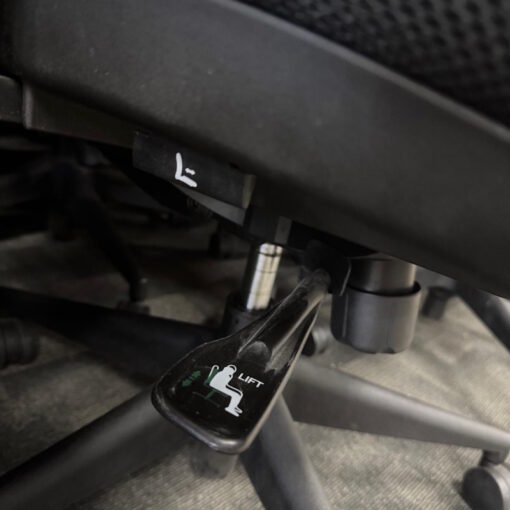 Mesh Back Office Chair - 6 available - Image 7