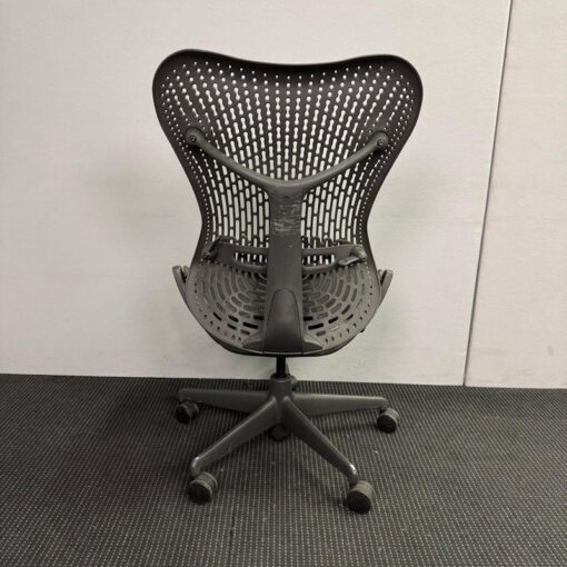 Herman Miller Mirra Chair - 1 available - Image 4