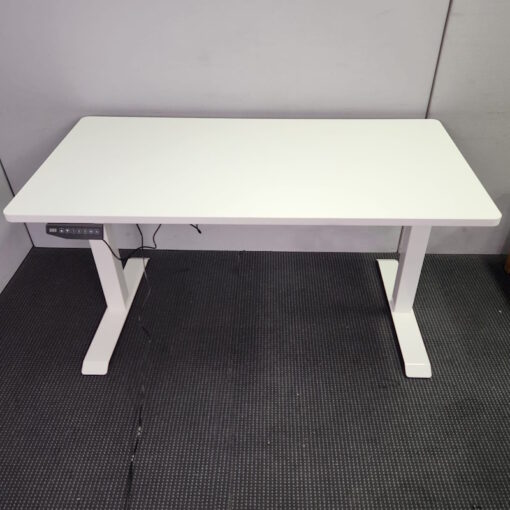New Electric Height Adjustable Desk 1400 x 700 - 4 available - Image 5