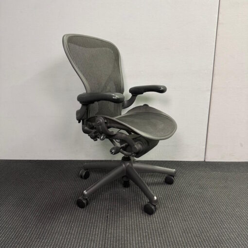 Herman Miller Aeron Office Chair Size B - 2 available - Image 3