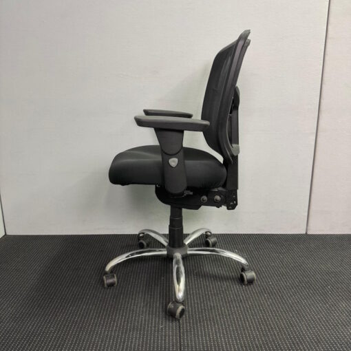 Mesh Back Office Chair - 1 available - Image 3