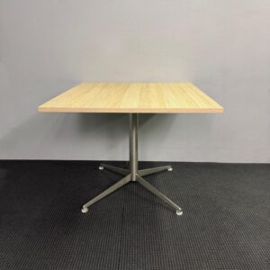 Square Table - 900 x 900 - 1 available