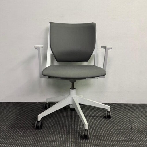 Haworth Very Conference Chair - 12 available