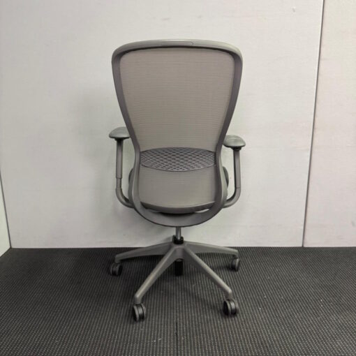 Mesh Back Task Chair - 1 available - Image 4