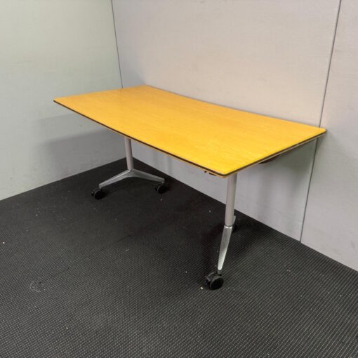 Wilkhahn Flip Top Meeting Table - 1500 x 750 - 3 available - Image 3