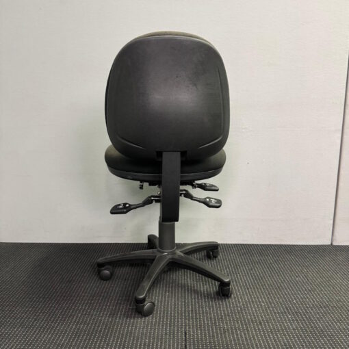 Office Chair - 1 available - Image 4