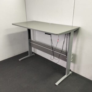 Electric Height Adjustable Desk 1800 x 800 - 1 available