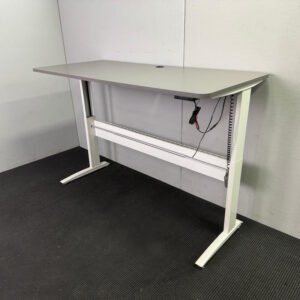 Electric Height Adjustable Desk 1800 x 800 - 1 available