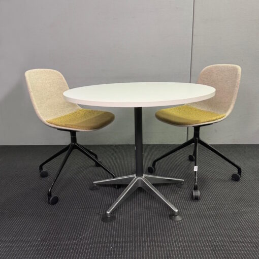 4-Way Castor & Swivel Office Chair - 20 available - Image 9