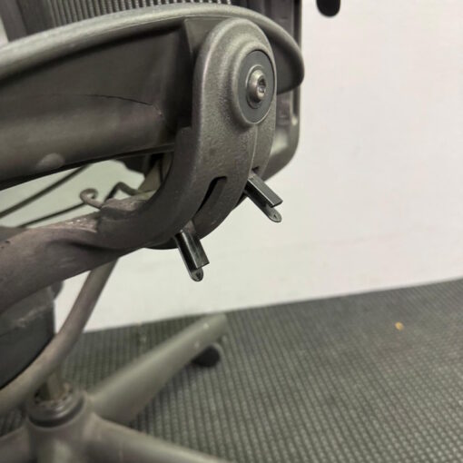 Herman Miller Aeron Office Chair Size B - 1 available - Image 8