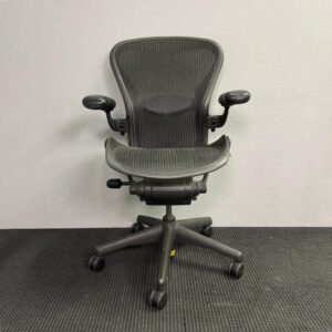 Herman Miller Aeron Office Chair Size B - 1 available