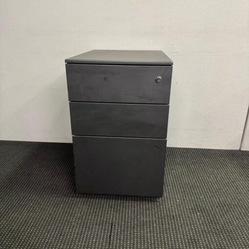 Mobile Drawer Unit - 17 available - Image 3