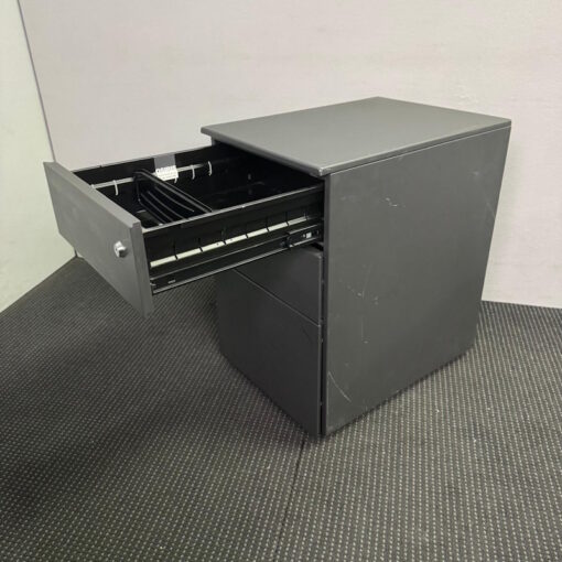 Mobile Drawer Unit - 17 available - Image 4