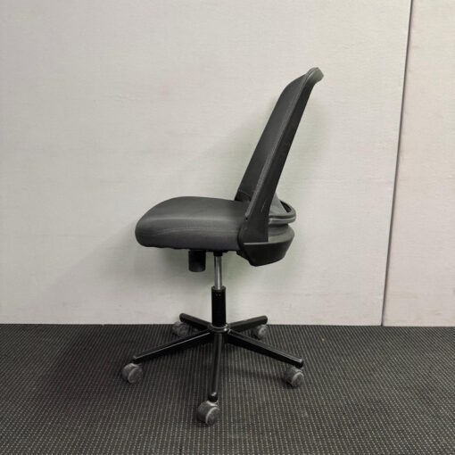 Office Chair - 1 available - Image 3