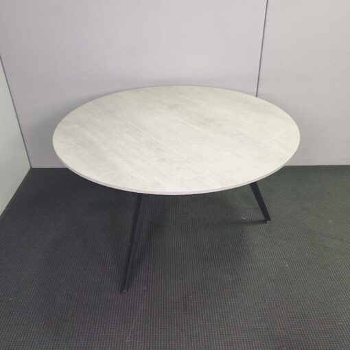 Round Table - 1300mm in Diameter - 1 available - Image 4