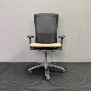 Life Chair by Formway with Armrests Leather Seat - 1 available
