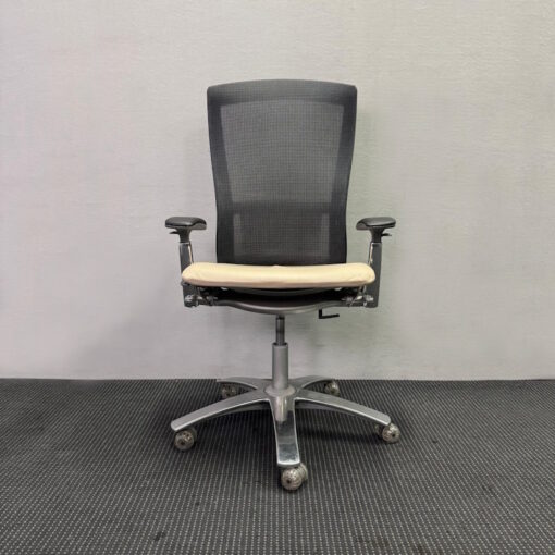 Life Chair by Formway with Armrests Leather Seat - 1 available