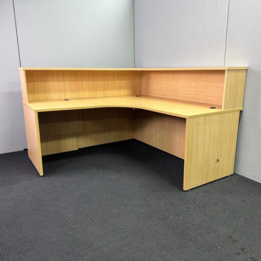 Reception Desk 1800 x 1800 - 1 available - Image 2