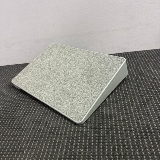 Fundamentals Footrest CW2000 - 5 available - Image 3