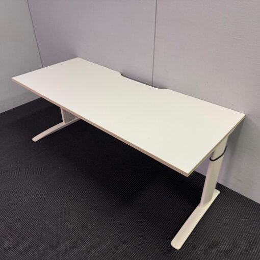 Straight Desk - 1800 x 750 - 6 available - Image 3