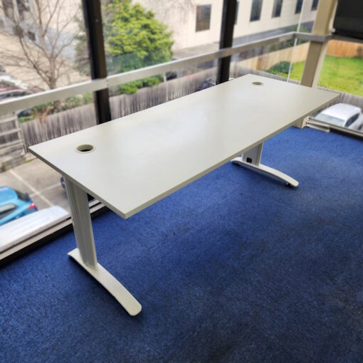 Straight Desk - 1800 x 700 - 8 available