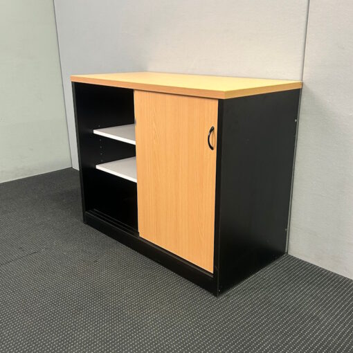 Credenza - 900W x 450D x 730H - 1 available - Image 4