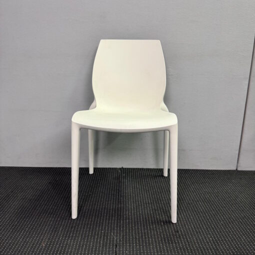 Italian Hidra Chair by Bontempi Stackable - 6 available - Image 3