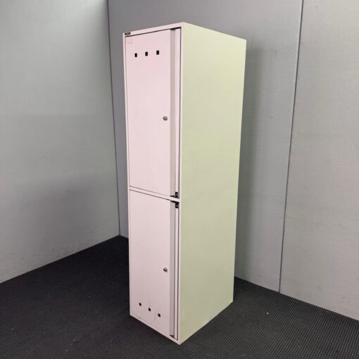 2 Door Locker - 3 available - Image 2