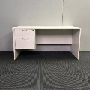 Straight Desk - 1500 x 750 - 1 available