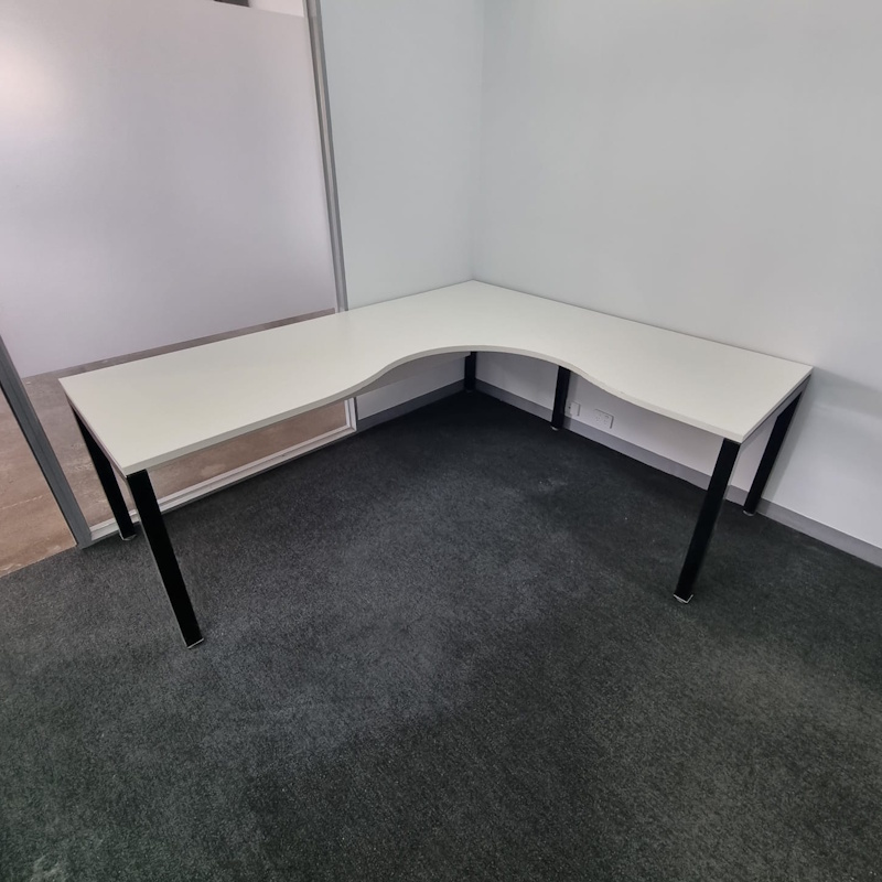 Corner Workstation with Modesty Panel - 2100 x 1800 - 4 available - Image 2