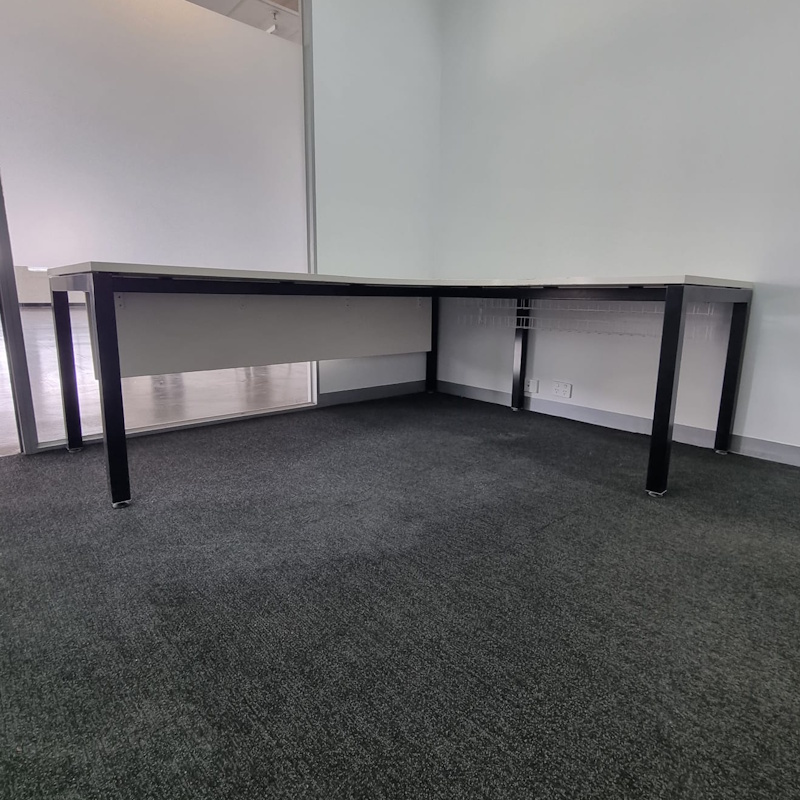 Corner Workstation with Modesty Panel - 2100 x 1800 - 4 available - Image 3