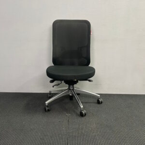 BCG Design Gas Lift Office Chair - 1 available