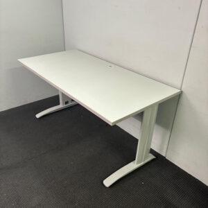 Straight Desk - 1500 x 750 - 9 available