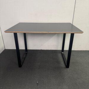 Straight Desk - 1200 x 800 - 4 available