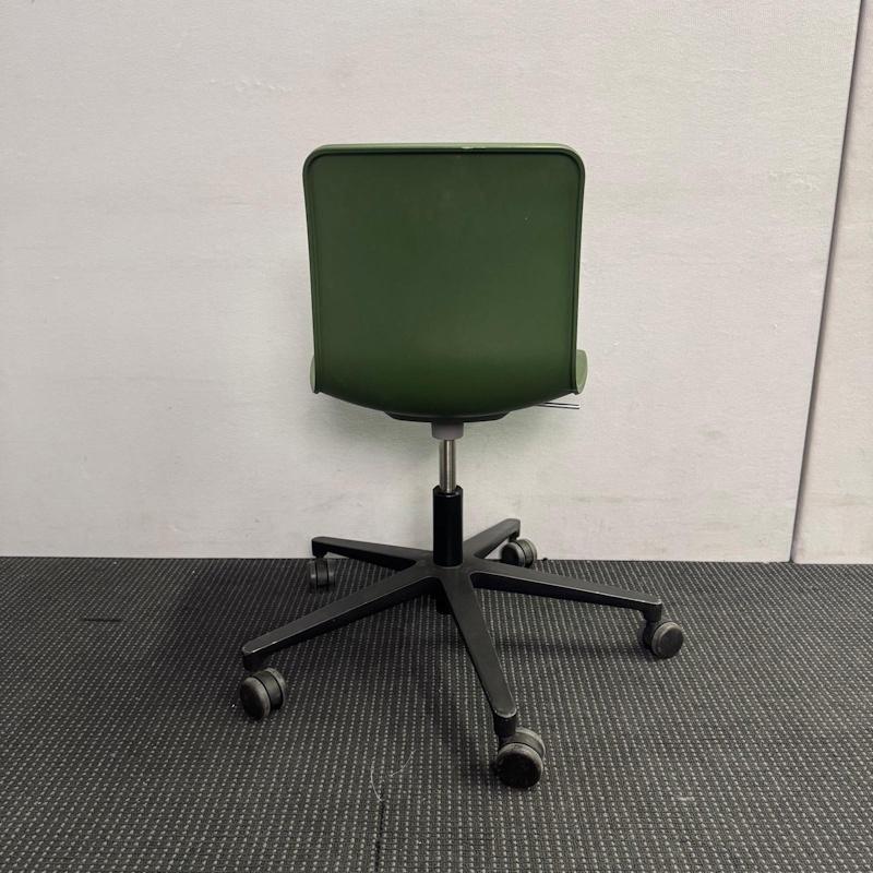 Office Chair HAL Re Studio with Seat Cushion by Vitra - 1 available - Image 5