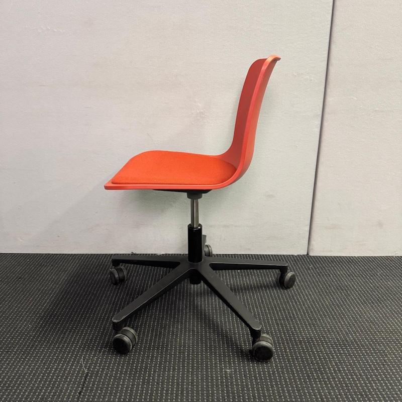 Office Chair HAL Re Studio with Seat Cushion by Vitra - 3 available - Image 4