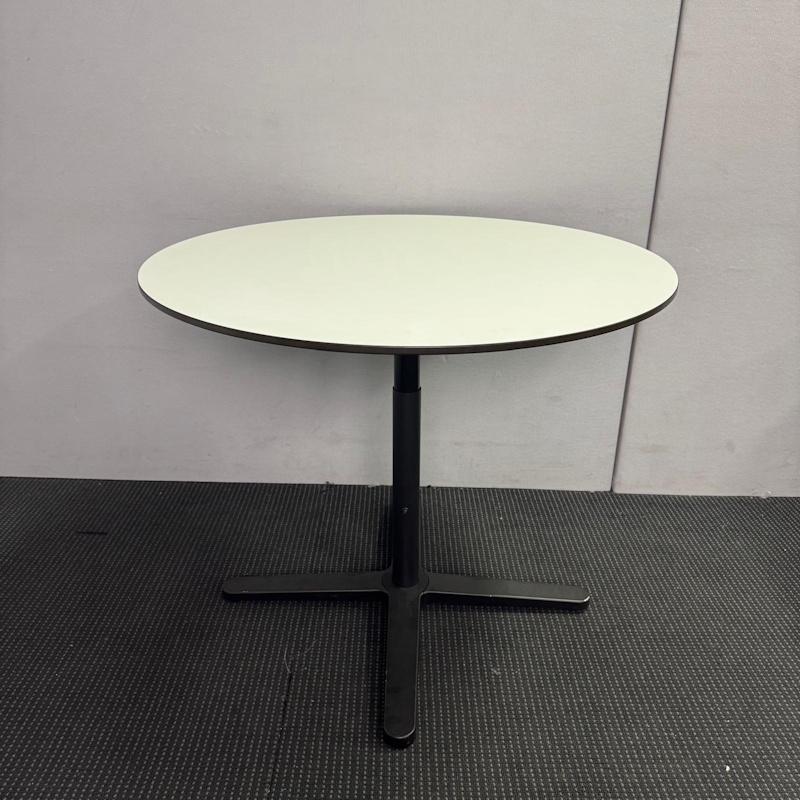 Round Super Fold Table by Vitra - 900D - 1 available - Image 5