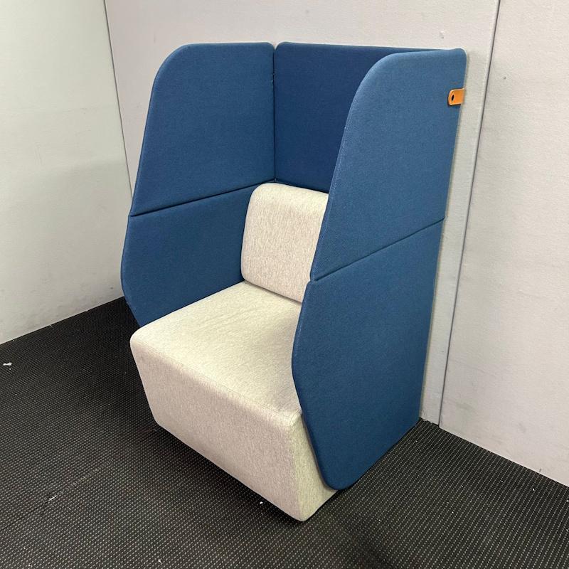 SOL-THINK Single Lounge Seat by Zenith - 20 available