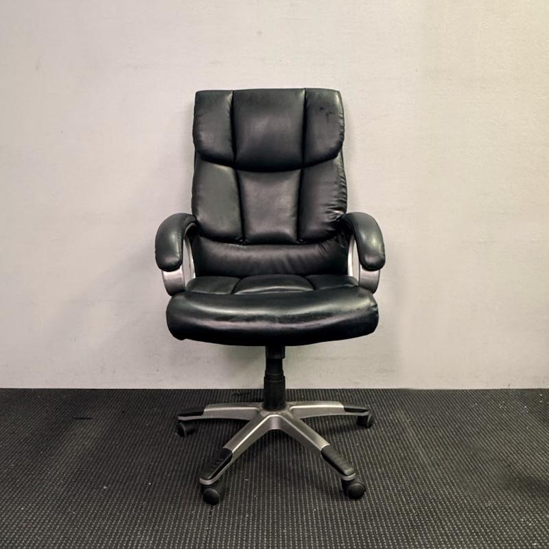 High Back Office Chair – 2 available